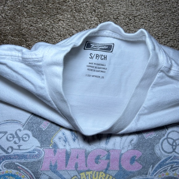 Magic White Short Sleeve Tee with Psychedelic Graphic - Picture 2 of 2